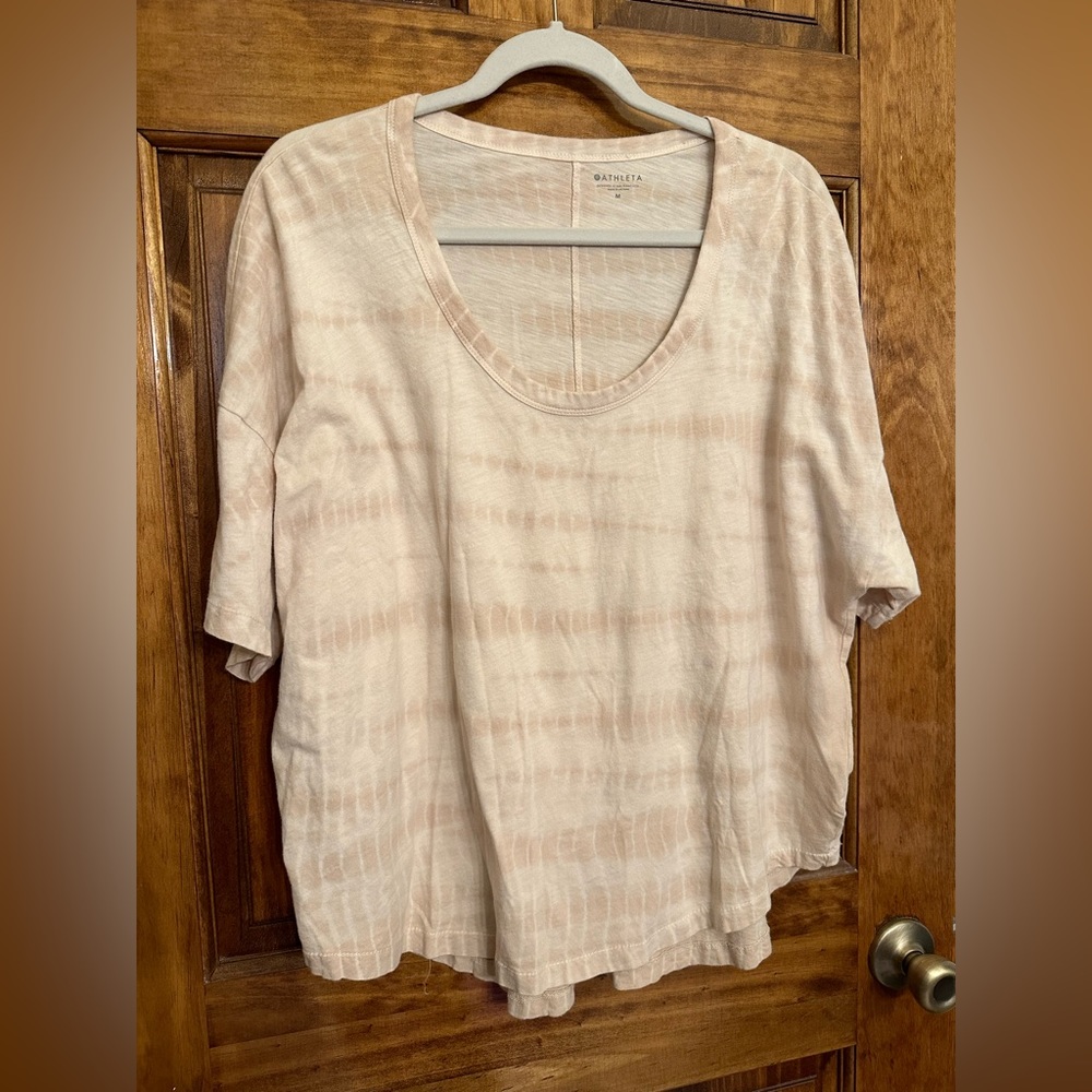 EUC Athleta Organic Daily Tie Dye Commute Tee Size Medium